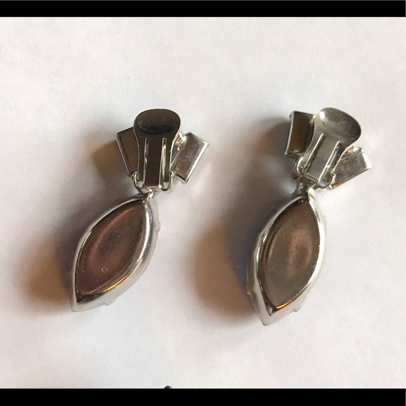 Vintage brooch earring set Blue Rhinestone Navette - Picture 7 of 8